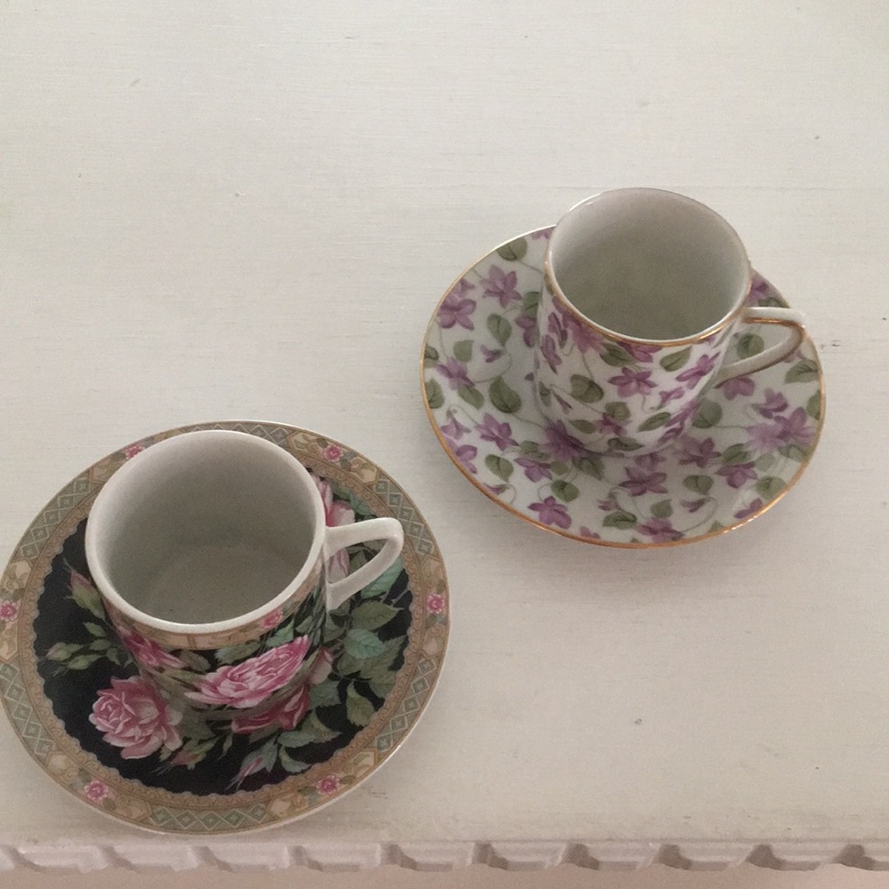 Lefton China Cup & Saucer (4 pieces)